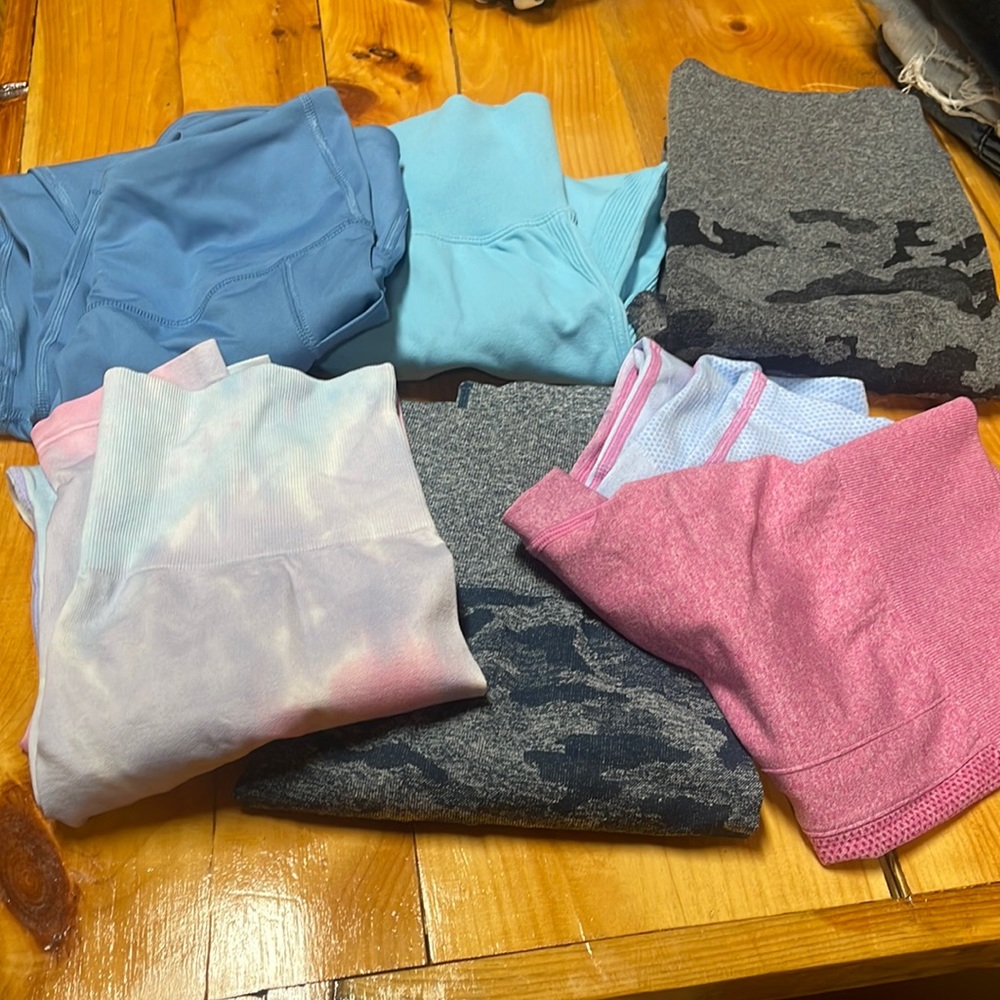Assorted color leggings